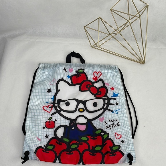 Hello Kitty Nylon Drawstring Sack - Picture 1 of 5